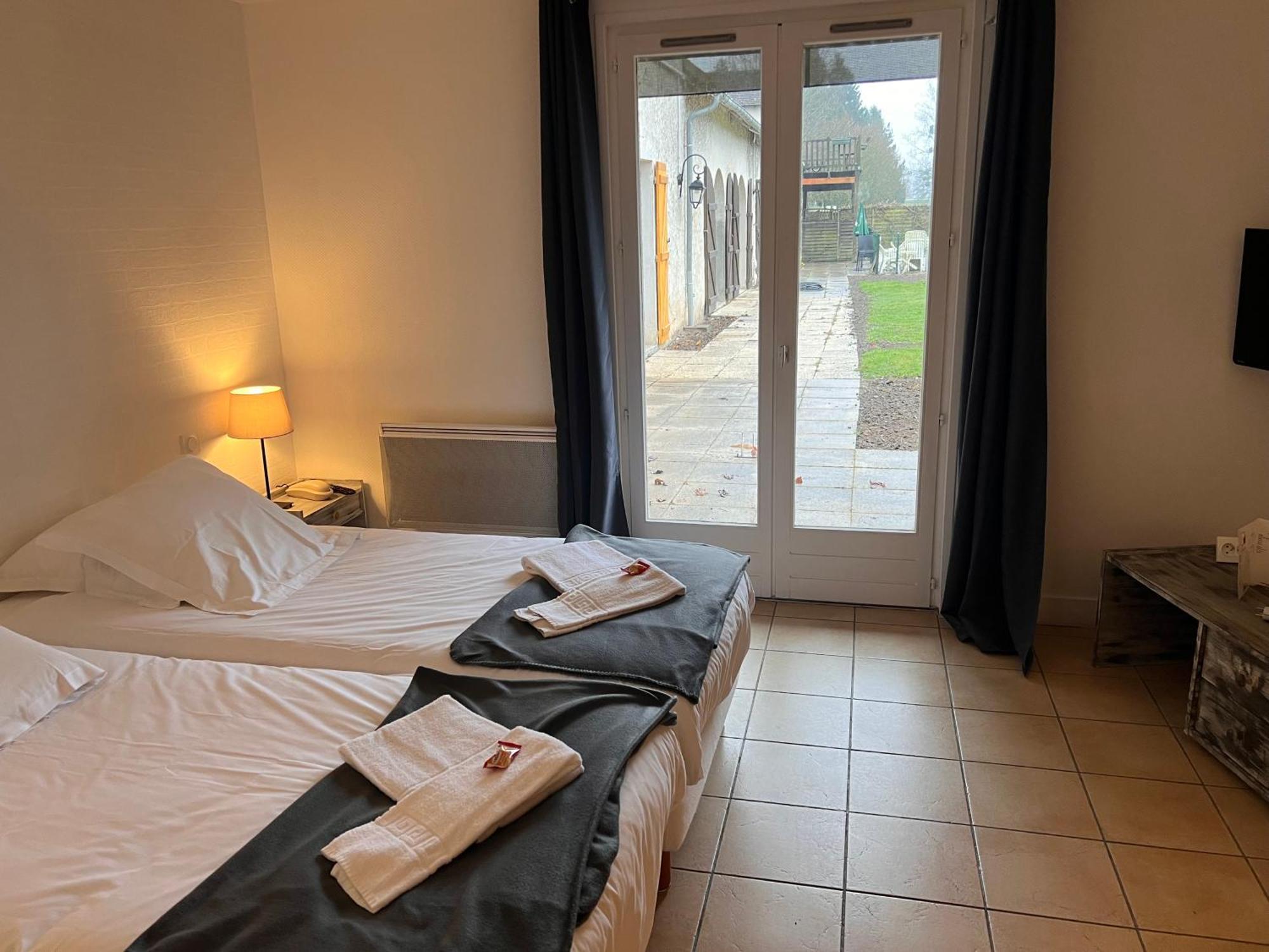 Golf Hotel De La Carte Chouzy-sur-Cisse Eksteriør bilde